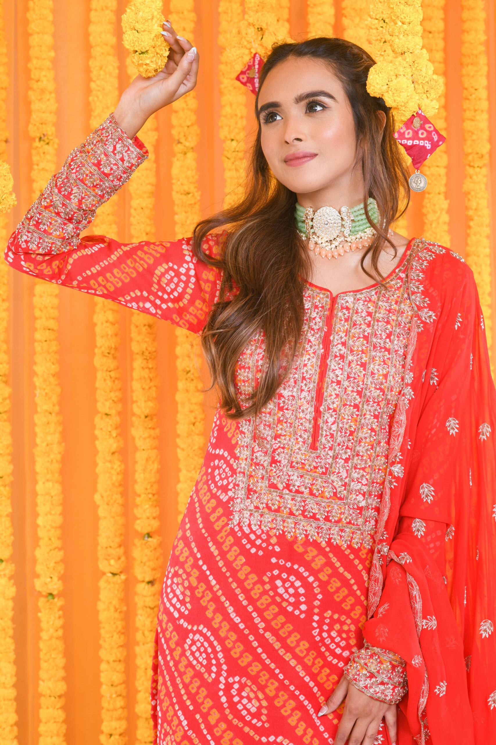 BANDHNI ZARDOZI SHARARA WITH HEAVY DUPATTA AND KURTAS - Image 3