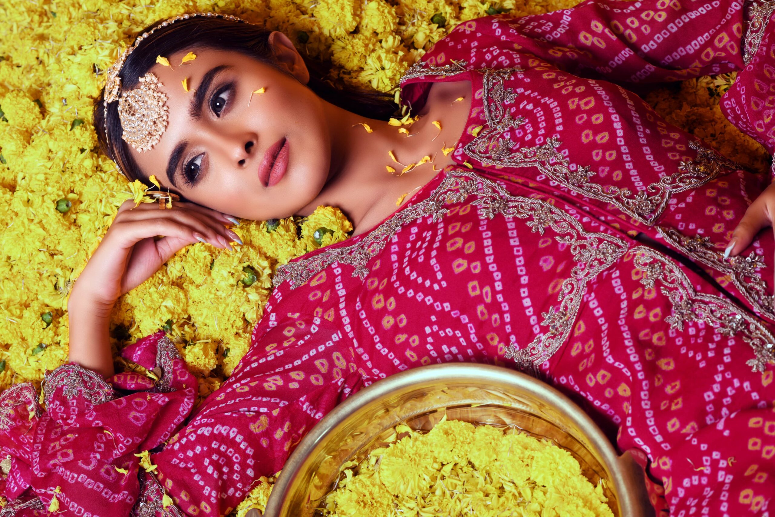 BANDHNI ZARDOZI EMBROIDERED PEPLUM AND SHARARA SET WITH HEAVY DUPATTA - Image 3