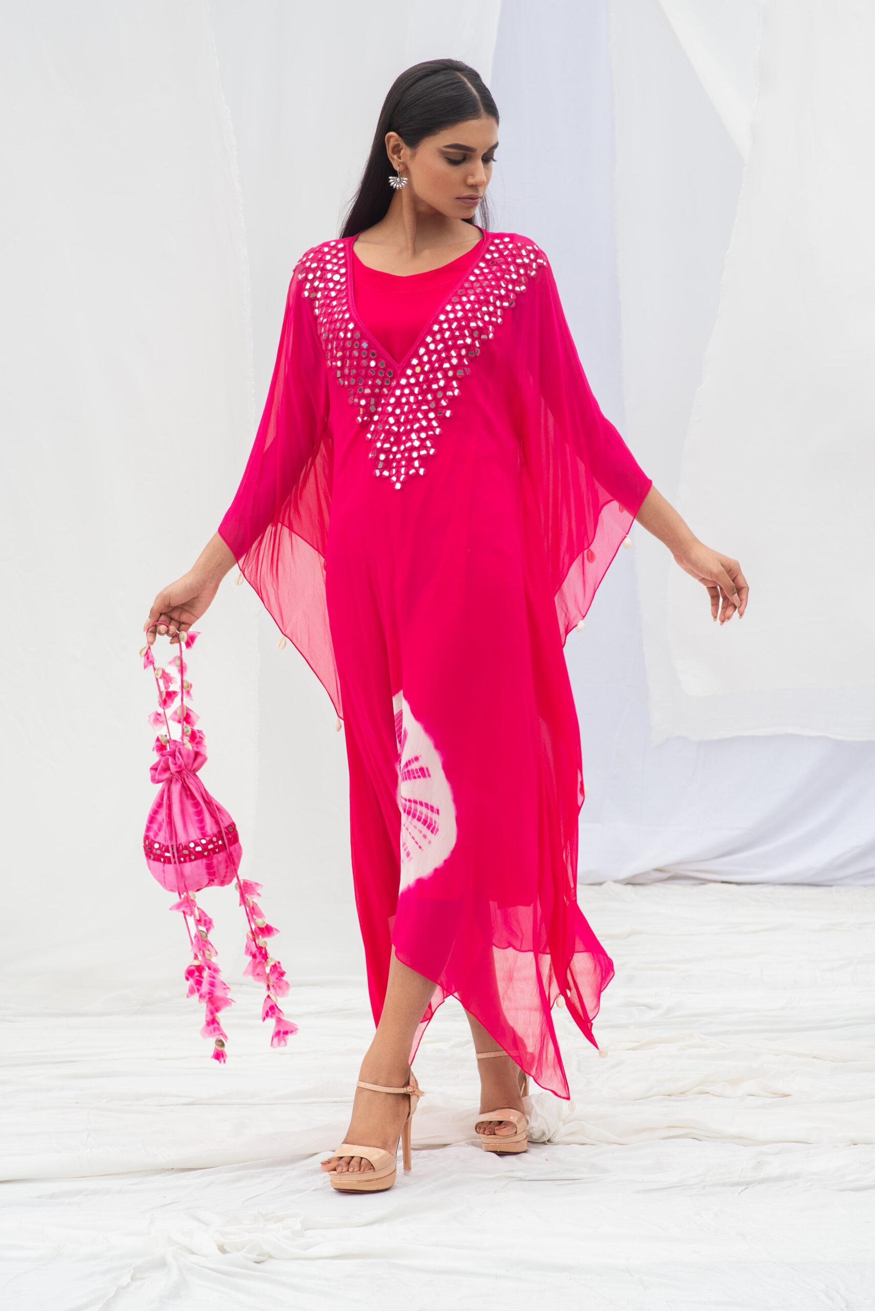 V NECK KAFTAN WITH DETAILED MIRROR WORK
