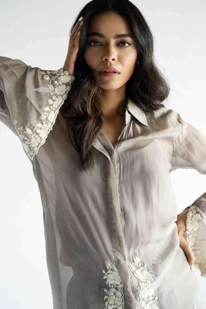 GREY-THREAD EMBROIDERY -PURE SOFT ORGANZA SHORT SHIRT - Image 3