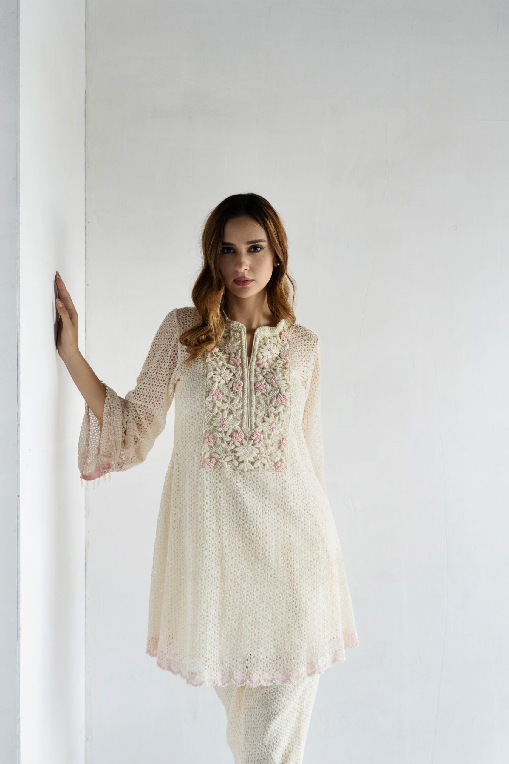 PINK-THREAD AND PEARL EMBROIDERY- CROCHET SHORT KURTA WITH PANT - Image 2