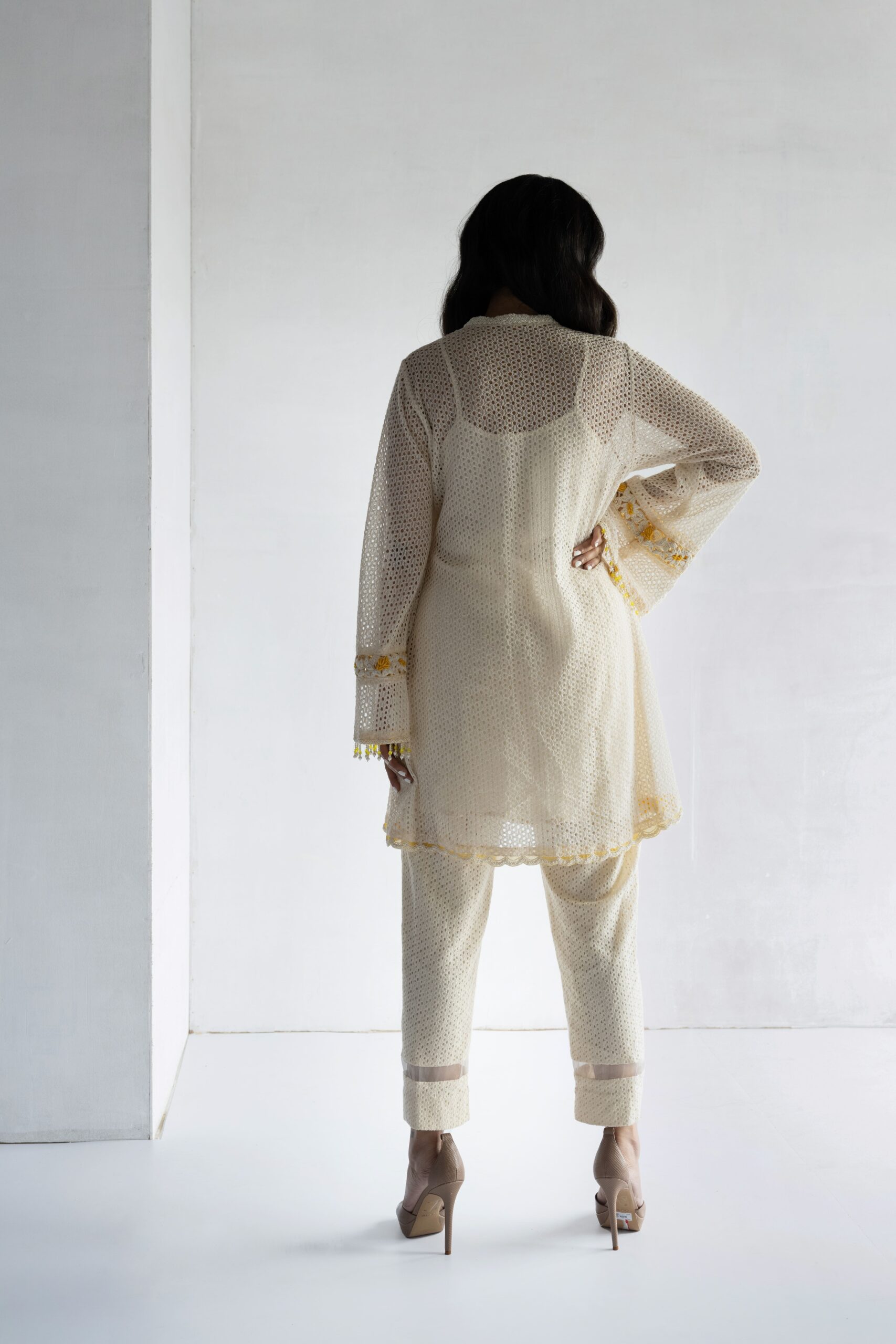 YELLOW-THREAD AND PEARL EMBROIDERY- CROCHET SHORT KURTA WITH PANT - Image 4