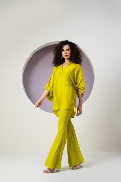 PURE ORGANZA WITH SATTEN COORDINATE SETS